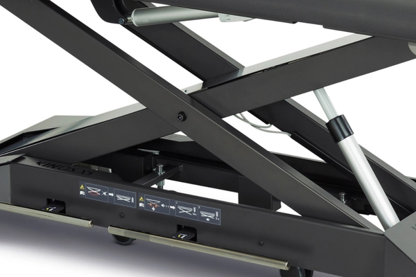 Kinos X sturdy frame construction for professional clinical use